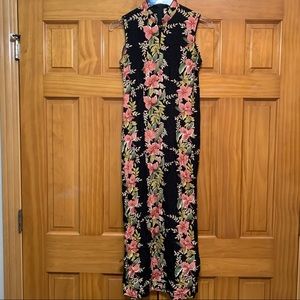 Young Hawaii Vintage Floral Dress Size Small